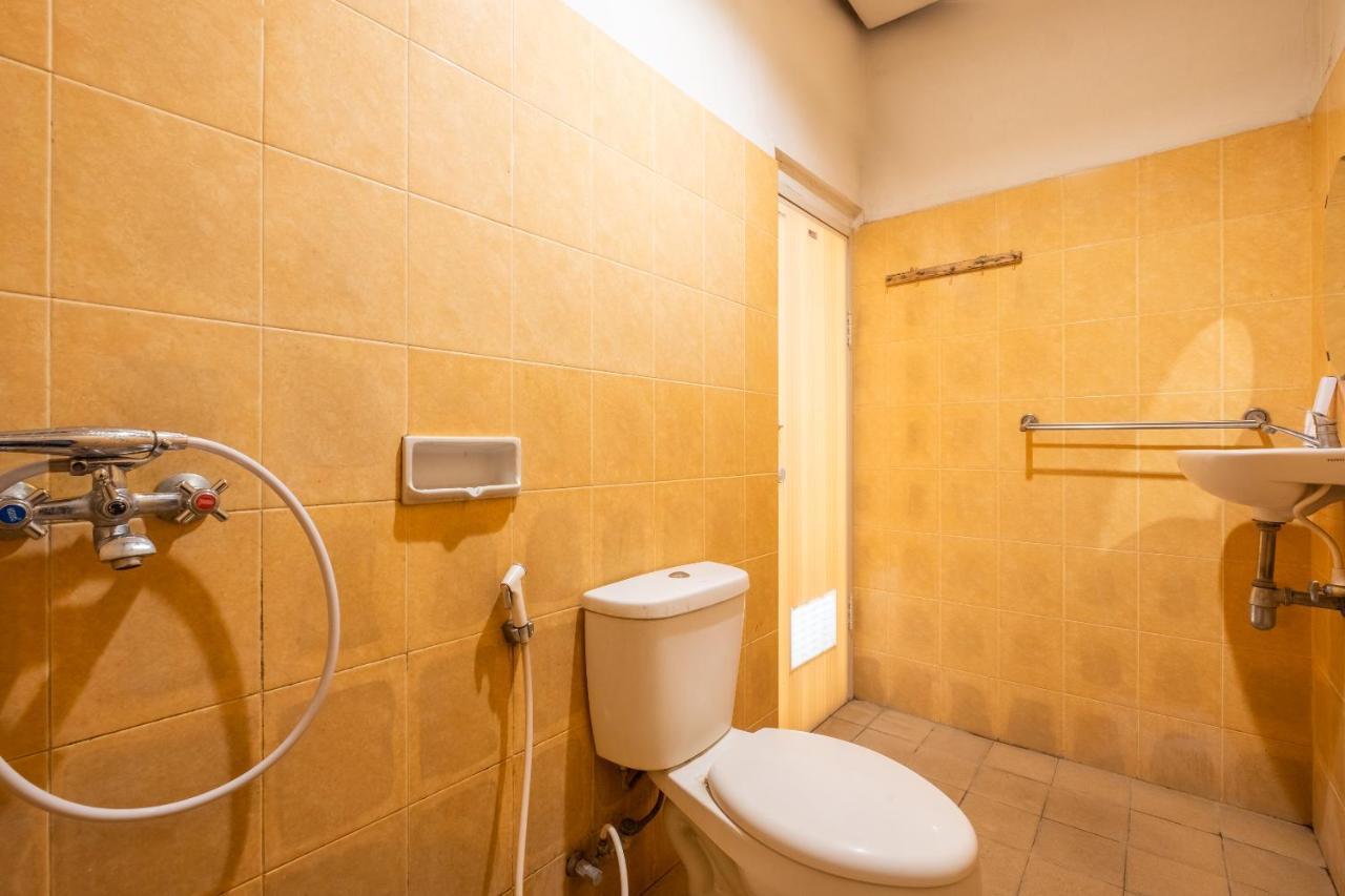 Oyo 1444 Patradissa Stasiun Bandung Hotel Экстерьер фото